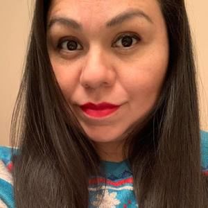 Meet your Posher, Viviana